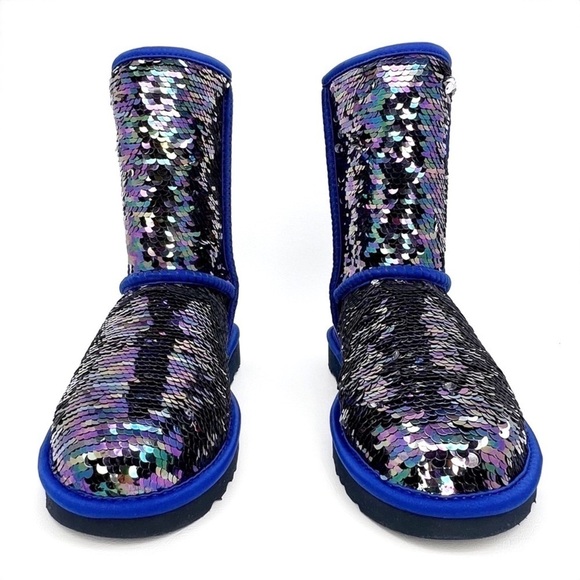 Ugg Classic Short Boots Sequin Womens Size 6 Blue Silver Mermaid Sparkle New NWT - Picture 3 of 15